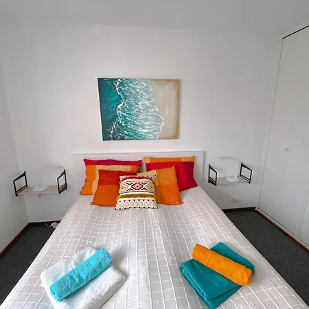 Apartment Mit Meerblick, Pool Und Tennisplaetzen